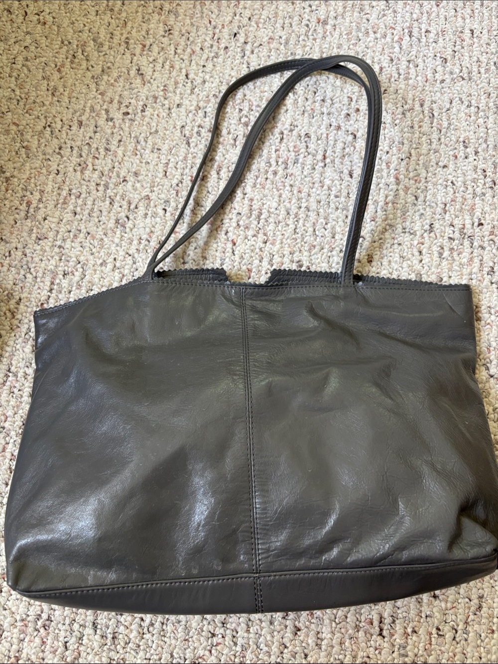 Classic Gray Leather Tote Bag - Stylish Everyday Shoulder Bag